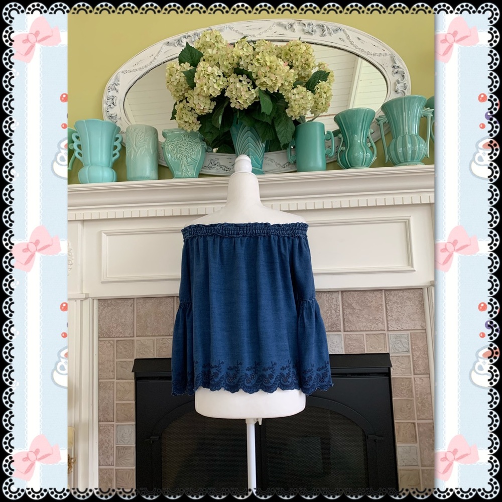 AE Outfitters chambray top, size M - Picture 3 of 5
